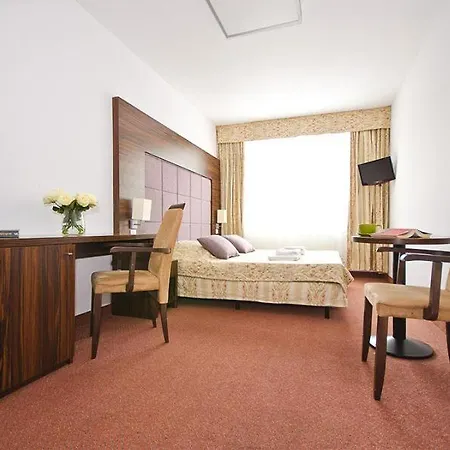 Centrum Zdrowia I Wypoczynku Jantar ダルウフコ