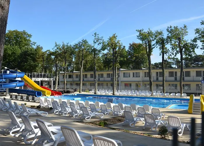 Lodge Centrum Zdrowia I Wypoczynku Jantar Darlowko