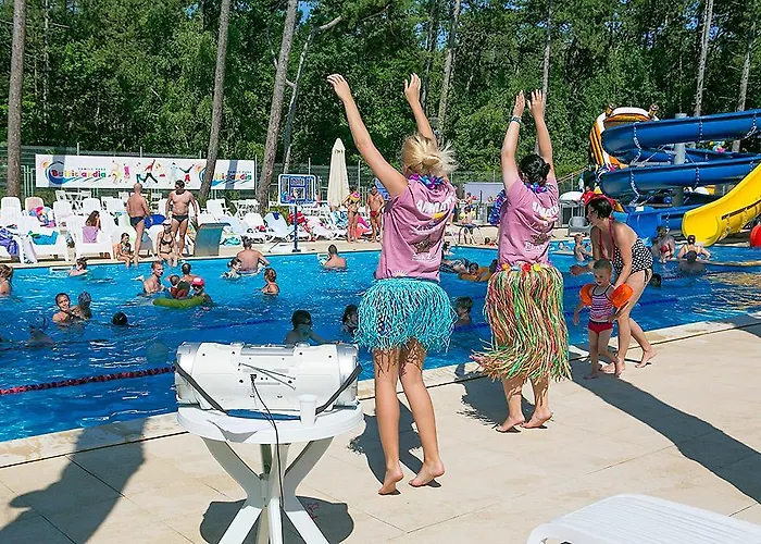 Lodge Centrum Zdrowia I Wypoczynku Jantar Darlowko